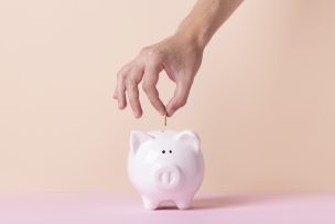 Fin de año sin deudas: aprende cómo organizar tus gastos y ahorrar desde ya