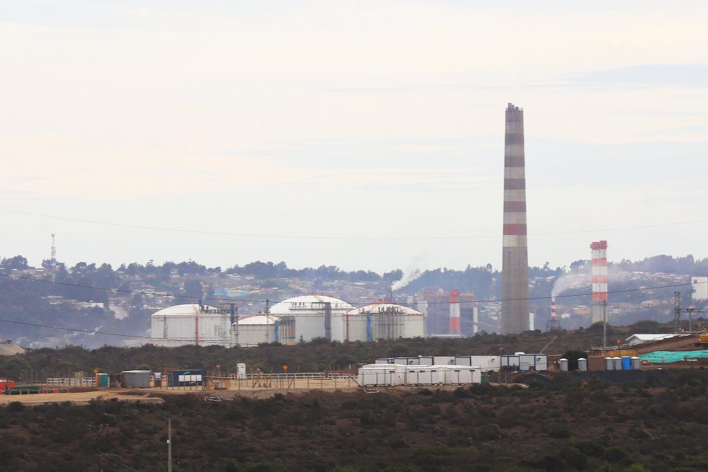 Minsal decreta Alerta Sanitaria en Concón, Quintero y Puchuncaví hasta 2026 por riesgo de contaminación