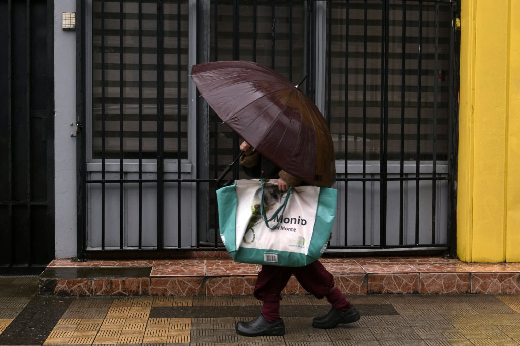 Pronóstico del tiempo: Lluvias afectarán la zona central del país el sábado y domingo