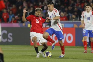 Chile cae ante Egipto pero clasifica a octavos como segundo de su grupo