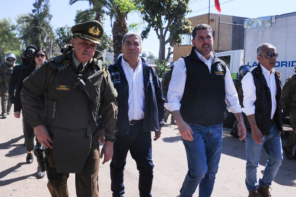 Pobladora de toma Dignidad encaró a edil de La Florida: 