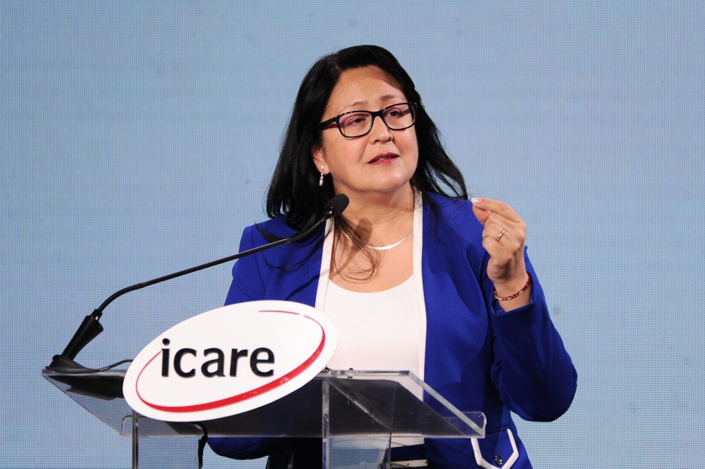 Analista político y aplaudida figura de Dorothy Pérez: 