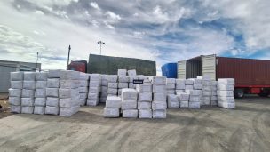 Aduanas incauta millonario contrabando de zapatillas en Colchane