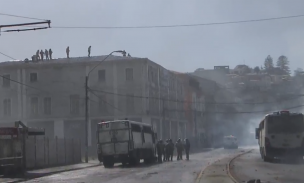 Portuarios se enfrentan a Carabineros en jornada de protestas en Valparaíso