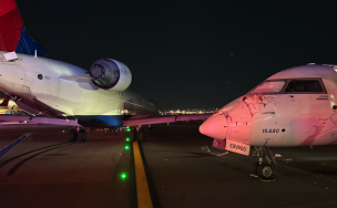 Dos aviones chocan en un aeropuerto de Nueva York