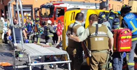 Trágico accidente de transporte escolar en Recoleta: hay un niño fallecido
