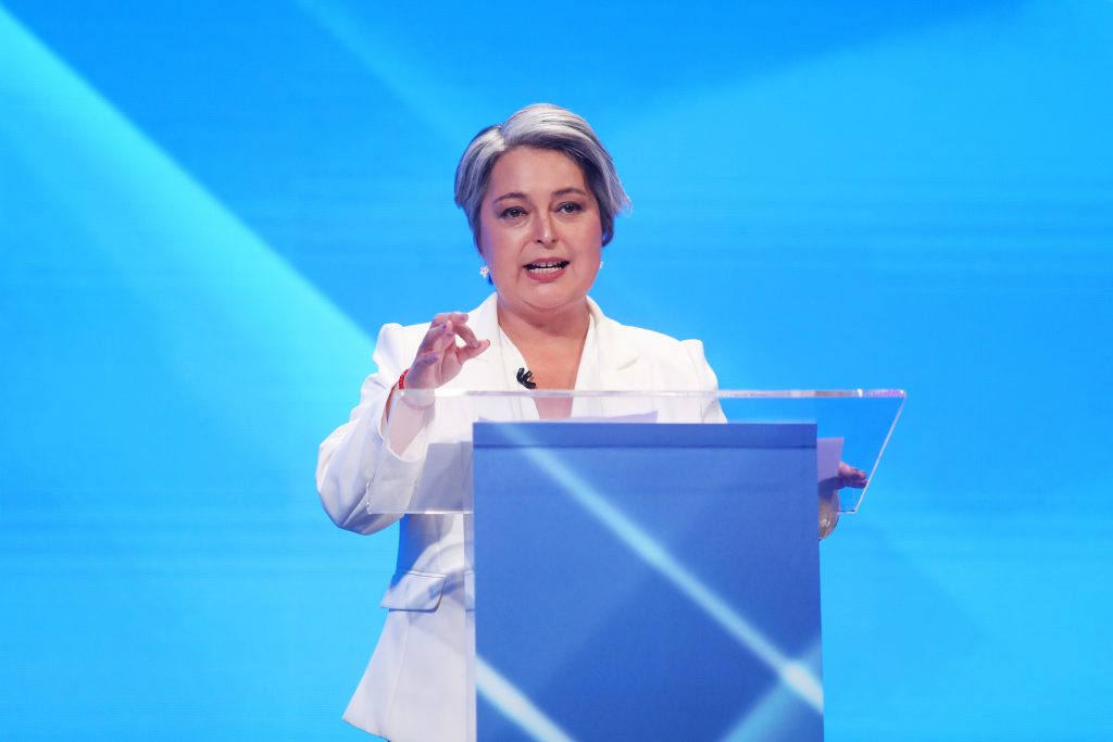 Jeannette Jara aclara el rol del Partido Comunista en un eventual gobierno