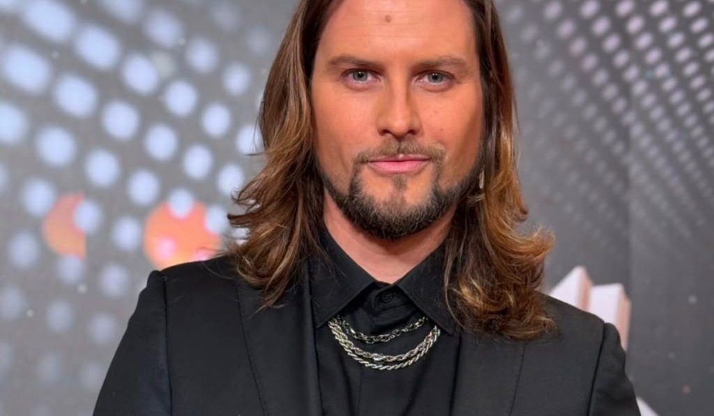 Romance en TVN: Aseguran que Jean Philippe Cretton encontró el amor con colega periodista