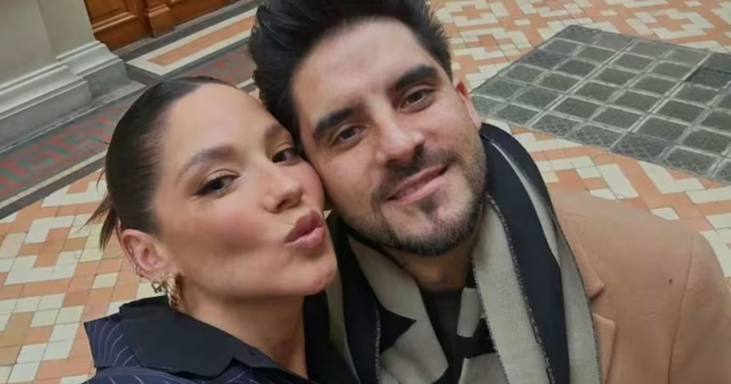 “Es solo envidia”: Kel Calderón respondió broma de Renzo Tissinetti en pleno vuelo