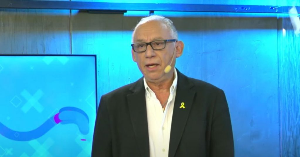 Mauricio Israel anuncia que se niega a votar: “No me puedo hacer parte del show”