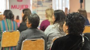 Mes del Cáncer de Mama: Municipalidad de San Felipe benefició a 90 vecinas con mamografías gratuitas