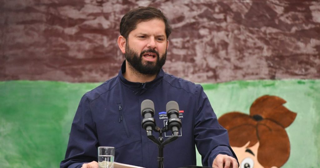Presidente Boric viajará a Corea del Sur para participar de la APEC 2025