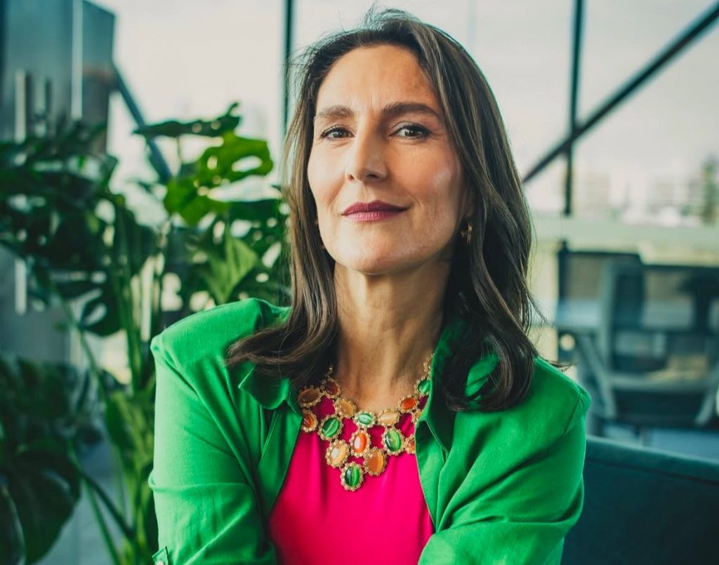 Francisca Imboden compara a TVN con el Titanic y dispara contra su crisis