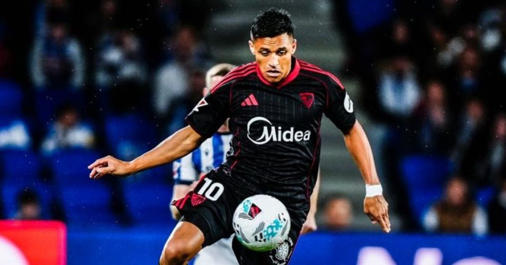 Sevilla confirma lesión de Alexis Sánchez: Estará varias semanas fuera de las canchas