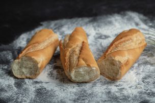 ¿Cómo conservar pan sin que se ponga duro? Aprende a congelarlo correctamente
