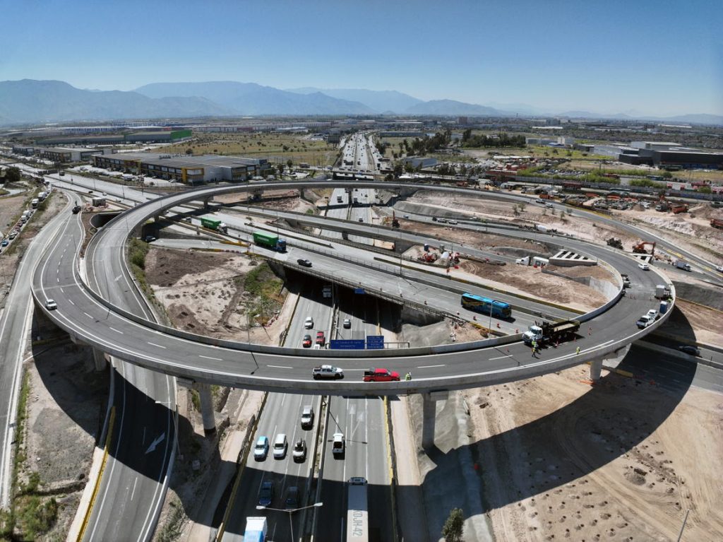 Habilitan segundo ramal en altura del enlace tipo “molino” entre Autopista Vespucio Norte y Ruta 68