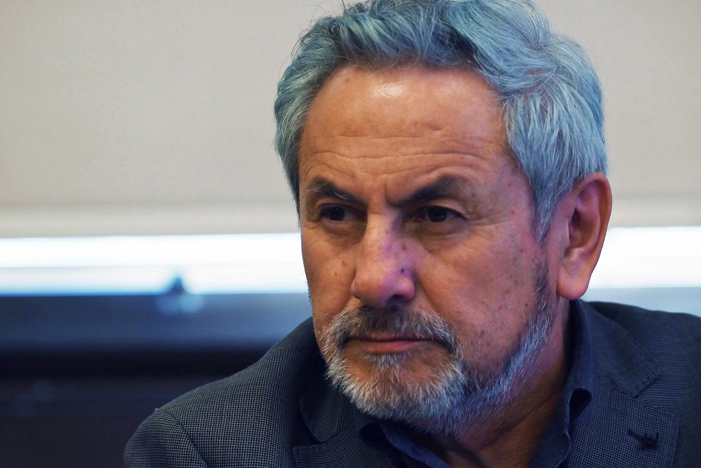 Exasesora denuncia abuso sexual contra el diputado Cosme Mellado: Fiscalía investiga el caso