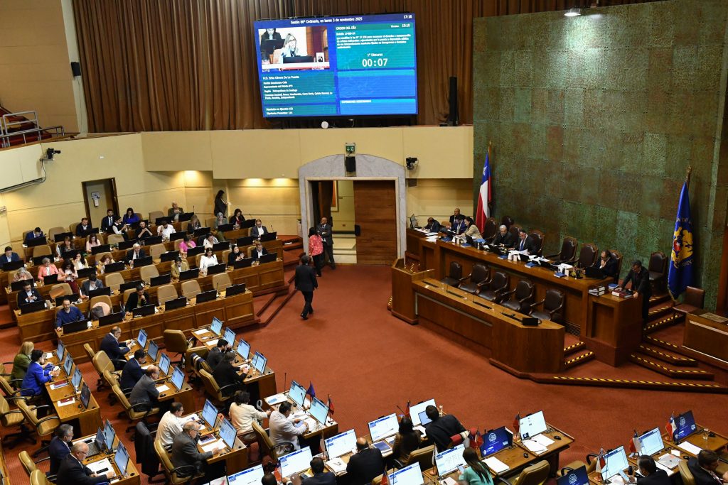 Inicia la tramitación del proyecto de ley de Presupuestos 2026 en la Cámara de Diputados