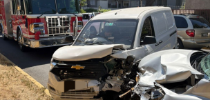 Accidente vehicular en Providencia genera restricciones de tránsito y moviliza equipos de emergencia
