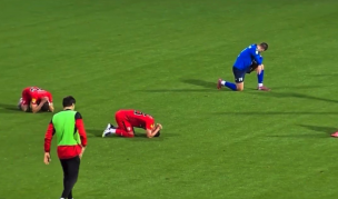 Luto en el mundo del fútbol: Entrenador muere en pleno partido tras sufrir un paro cardíaco