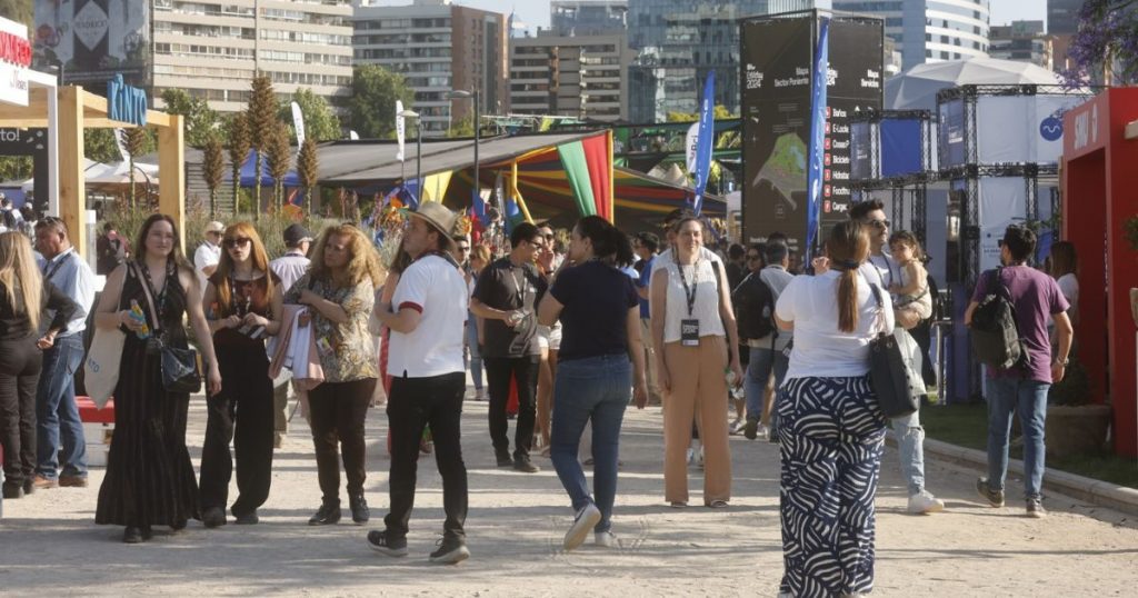 Innovación y conectividad: los focos de la participación  de Entel en el mayor evento de emprendimiento chileno