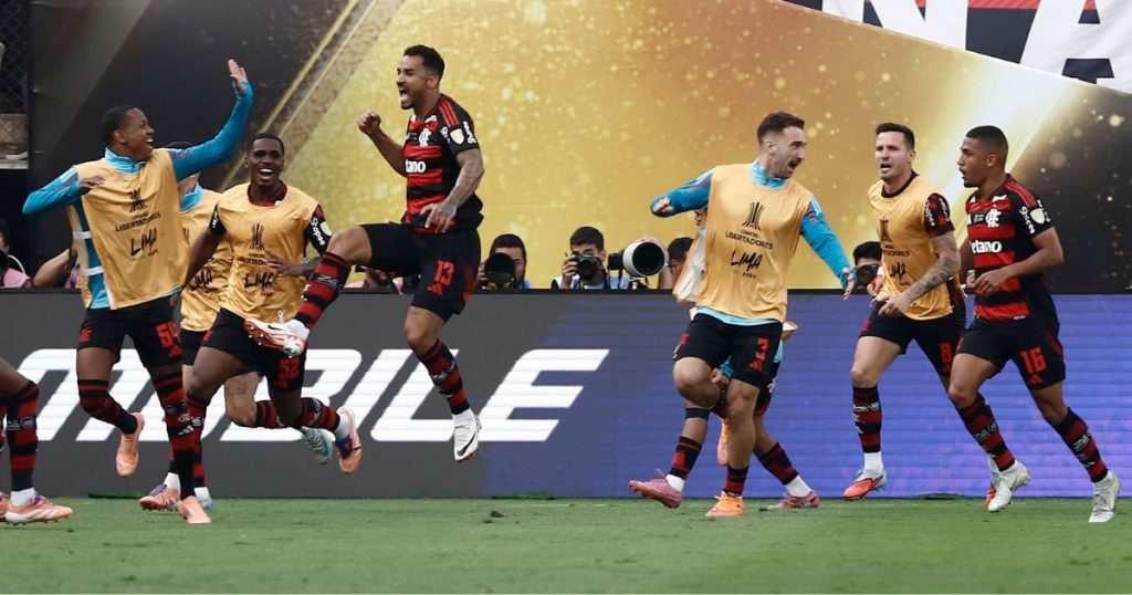 Flamengo de Erick Pulgar se corona campeón de la Copa Libertadores 2025 en Lima