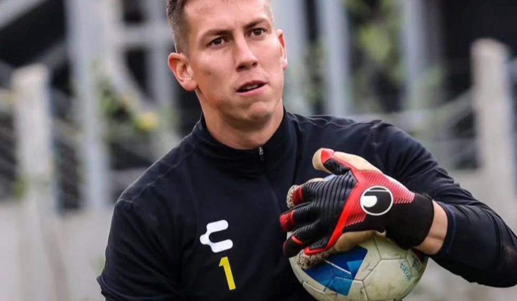 ¡Al rojo vivo! Portero de Everton exige “sumar sí o sí” para escapar del descenso