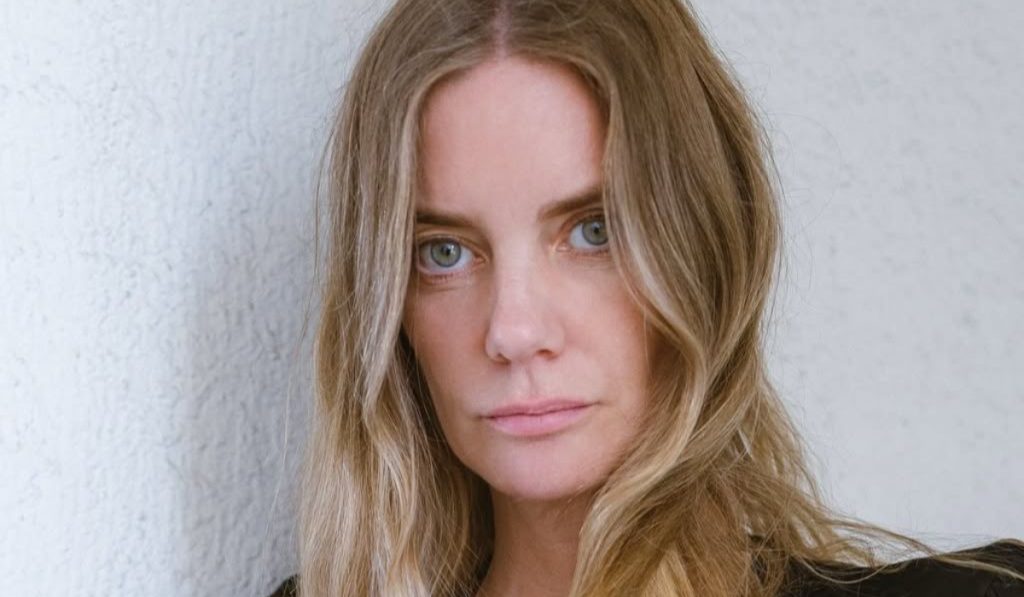 ¡Nuevo romance a la vista! Javiera Acevedo sorprende con misterioso galán