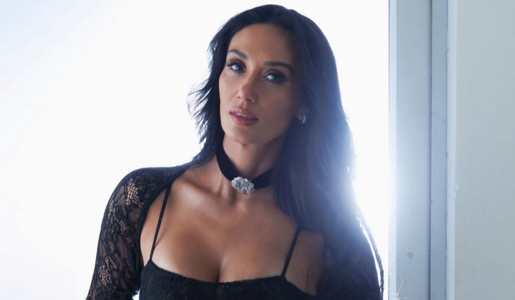 Furia en el vuelo: Pamela Díaz denuncia ataque que terminó con un pasajero esposado