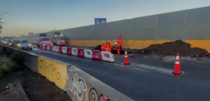 Socavón en la caletera de Américo Vespucio provoca enorme congestión en Peñalolén