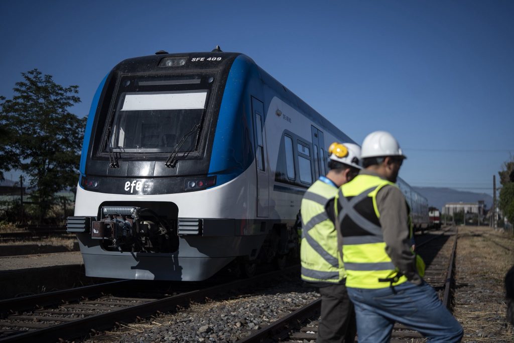 De 2 horas a 46 minutos: Comienzan las obras del tren Santiago-Melipilla