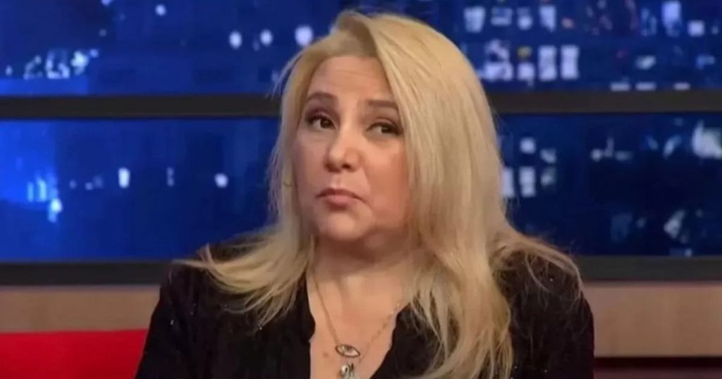 Latife Soto comparte cifras millonarias tras elección: “Para que vean lo que reciben”