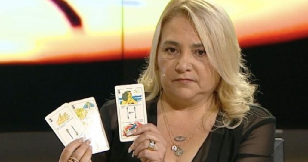 “Será mujer”: Latife Soto se la juega con predicción de famoso bebé