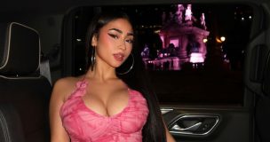 Paloma Mami celebra sus 26 años con 'candentes' fotografías en transparente negro