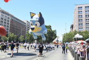 Paris Parade 2025 convocó a un millón de personas en el mayor desfile navideño de Sudamérica