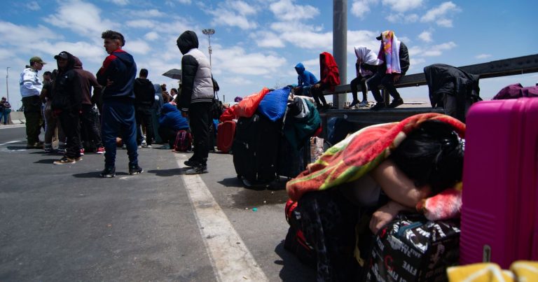 Alto flujo en Chacalluta: más de 58 mil viajeros cruzaron la frontera con Perú