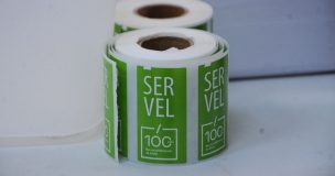 Pelea entre adulto mayor y delegado en local de Estación Central: Ambos terminaron detenidos