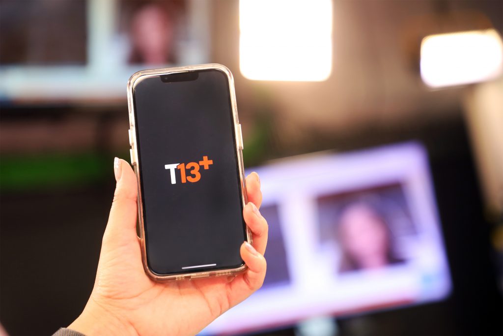 Noticias a tu medida: Así es la nueva plataforma T13+ que transformará la experiencia informativa