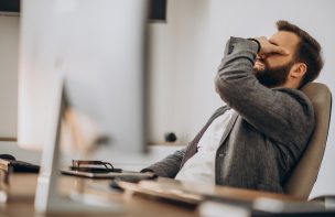 Fatiga laboral de fin de año: Cómo reconocerla y reaccionar a tiempo a sus síntomas