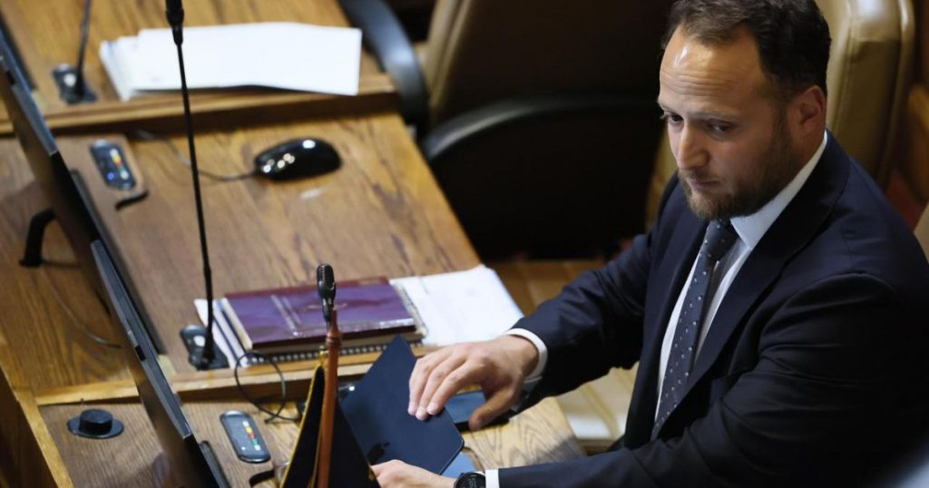 Diputado Jorge Guzmán solicita decretar emergencia sanitaria en Lago Vichuquén por contaminación