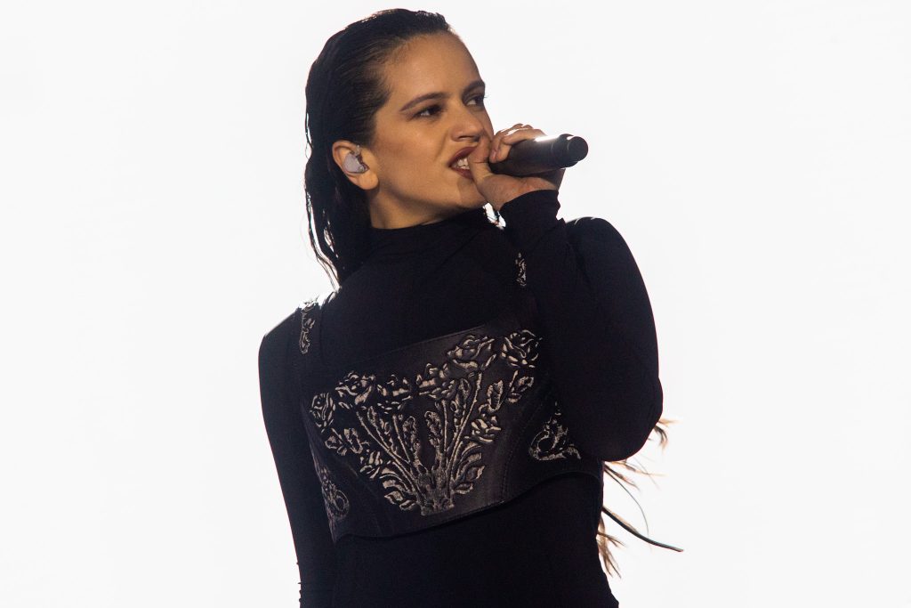 Rosalía regresa a Chile en 2026 con su nueva gira LUX: entérate cuándo y dónde verla