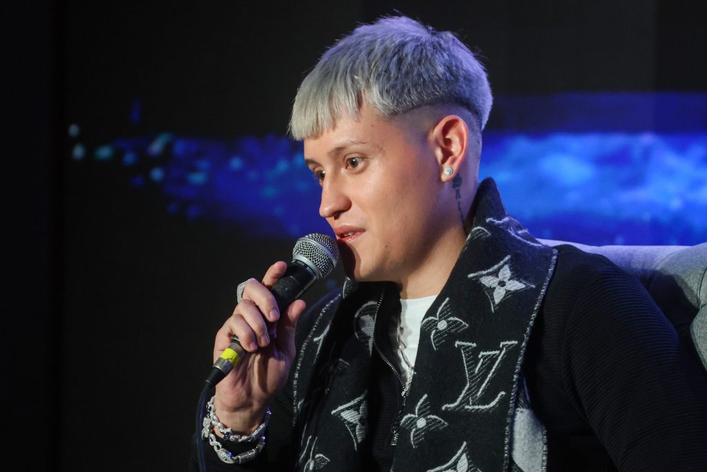 ¡En pleno concierto! Kidd Voodoo rompe el silencio con sorpresiva revelación sobre su voto