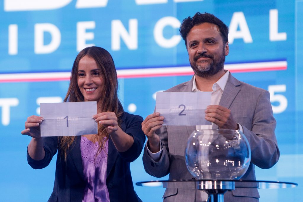 Último debate entre Jeannette Jara y José Antonio Kast se realizará este martes 9 de diciembre