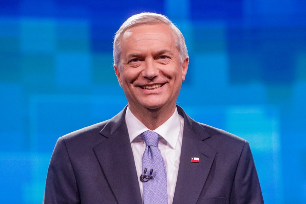 Cruce en debate por la jornada laboral: Kast promete no tocar las 40 horas