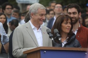 Kast alista celebración en su comando ante posible triunfo presidencial
