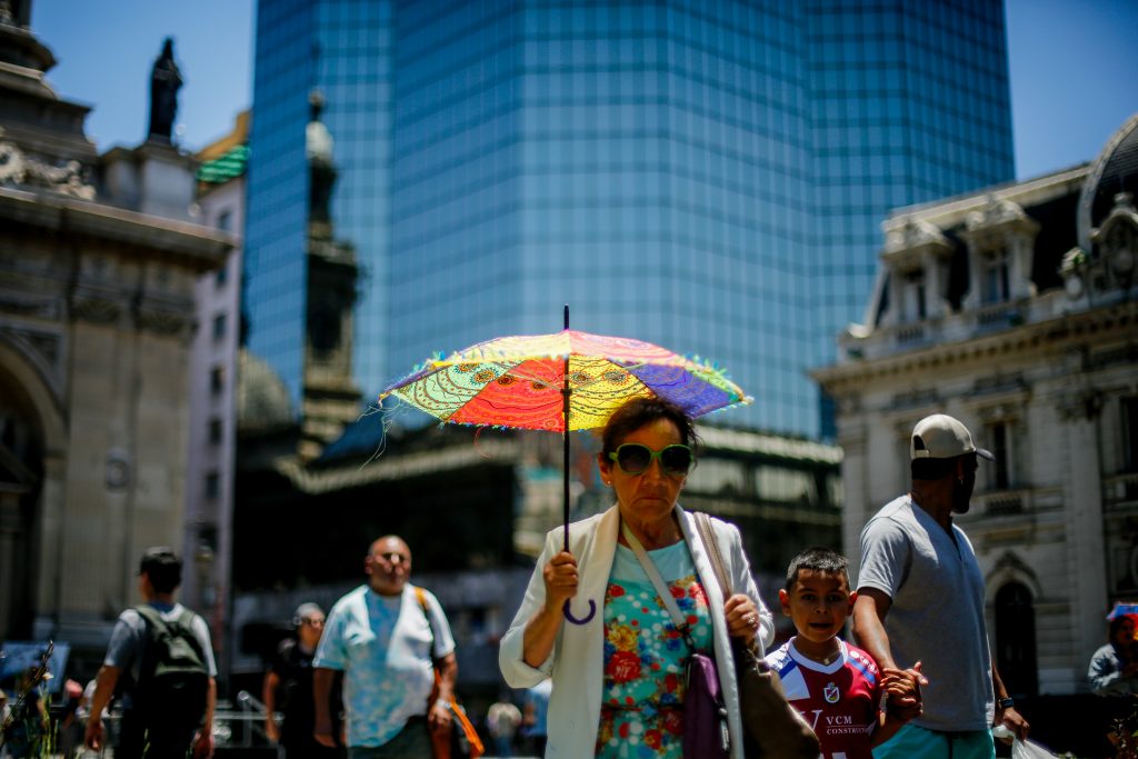 Ola de calor extremo: cómo cuidarse y protegerse ante temperaturas peligrosas
