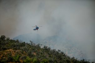 UC dispuso el Claro Arena para el combate del incendio forestal en San Carlos de Apoquindo