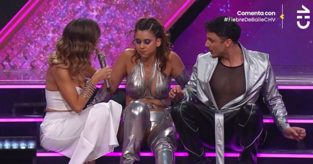 “Necesito agua”: Carlyn Romero encendió alarmas en ‘Fiebre de Baile’ tras presentación