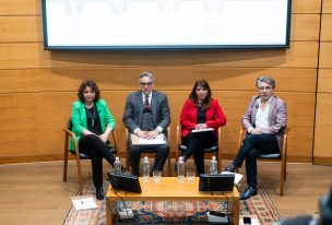 Directora de Aduanas advierte que crimen organizado aprovecha apertura comercial y detalla medidas de control