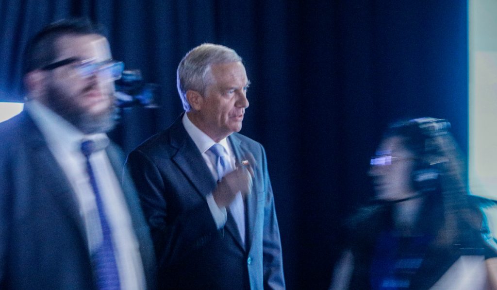 “Mano dura”: La polémica propuesta de Kast sobre pelo y vestimenta de los internos